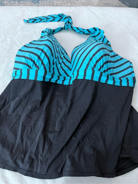 Cole Of California Other - Cole of California Women’s Swim Tankini Top Size 20W E21